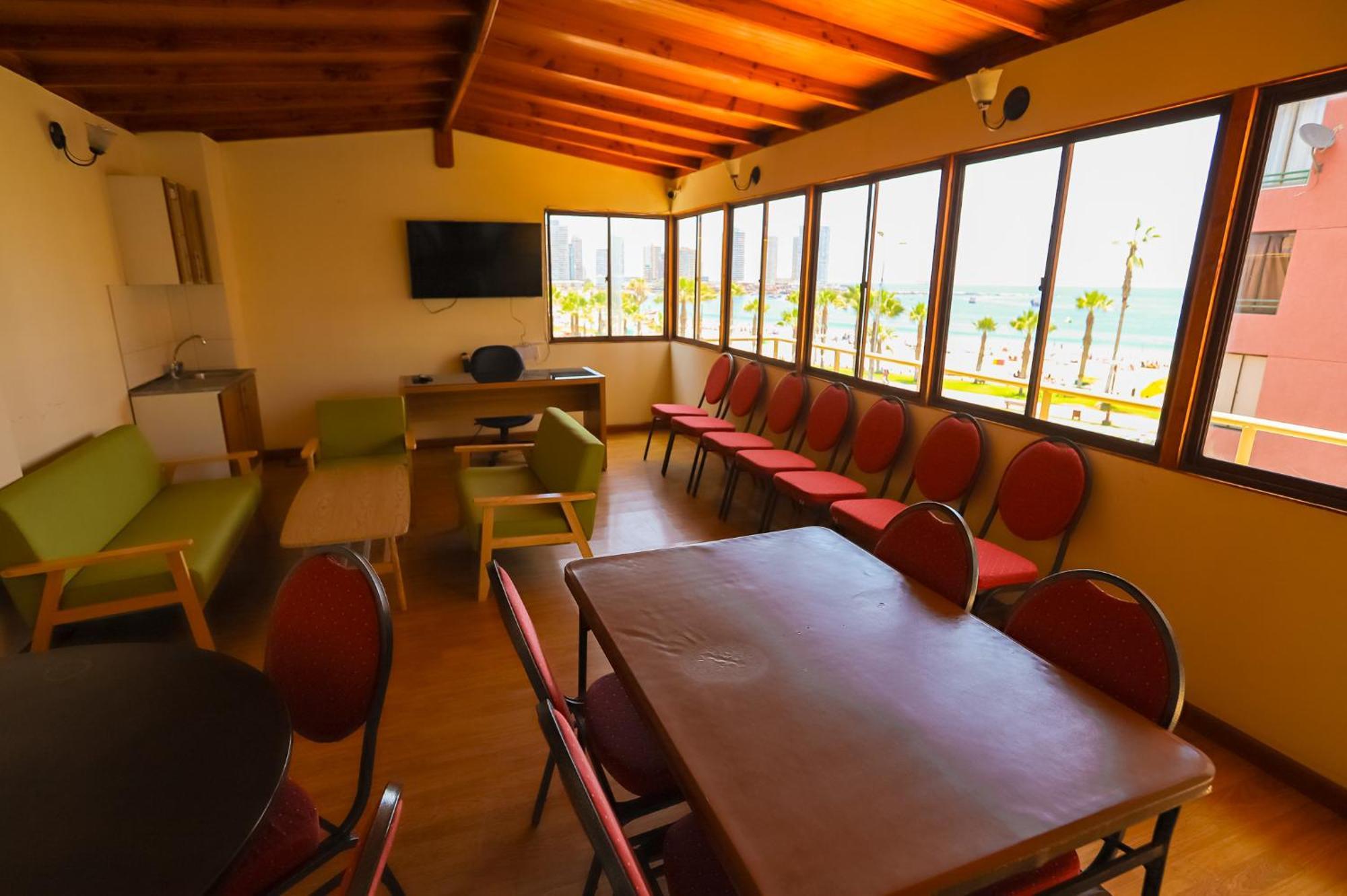 Hostal Sol Del Pacifico Икике Екстериор снимка